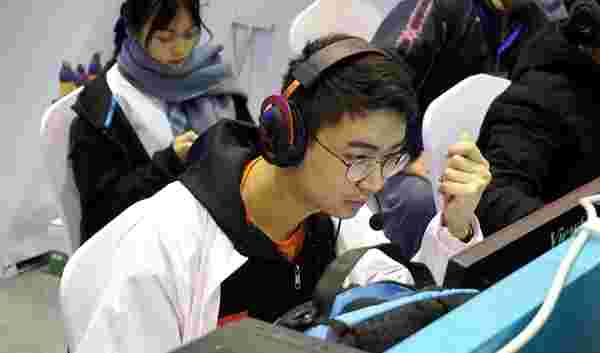 的对手时 的对手时