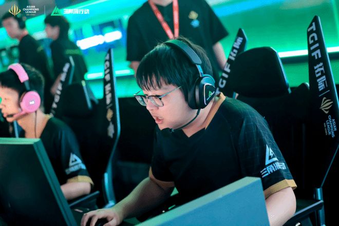 他们利用精 他们利用精